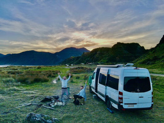 Tasman Travels: Two guys. One Van, New Zealand to Explore